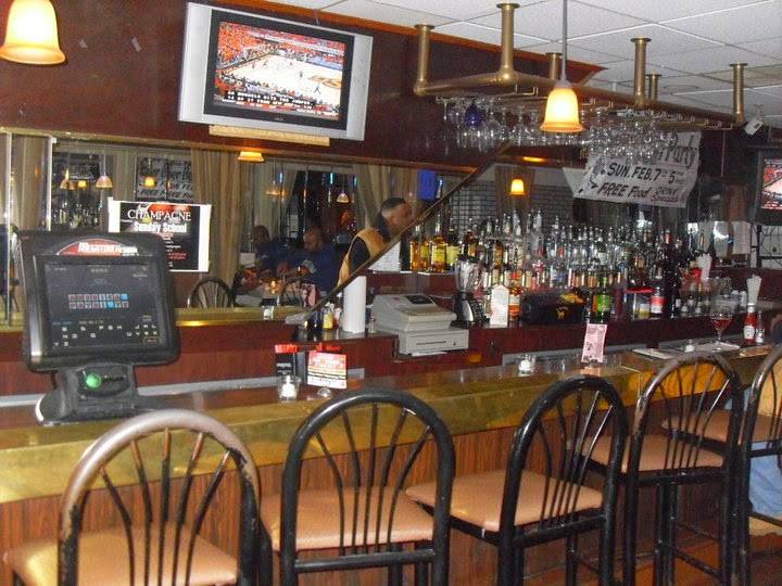 Champagne Cafe | cafe | 21 E Chelten Ave, Philadelphia, PA 19144, USA | 2158497366 OR +1 215-849-7366