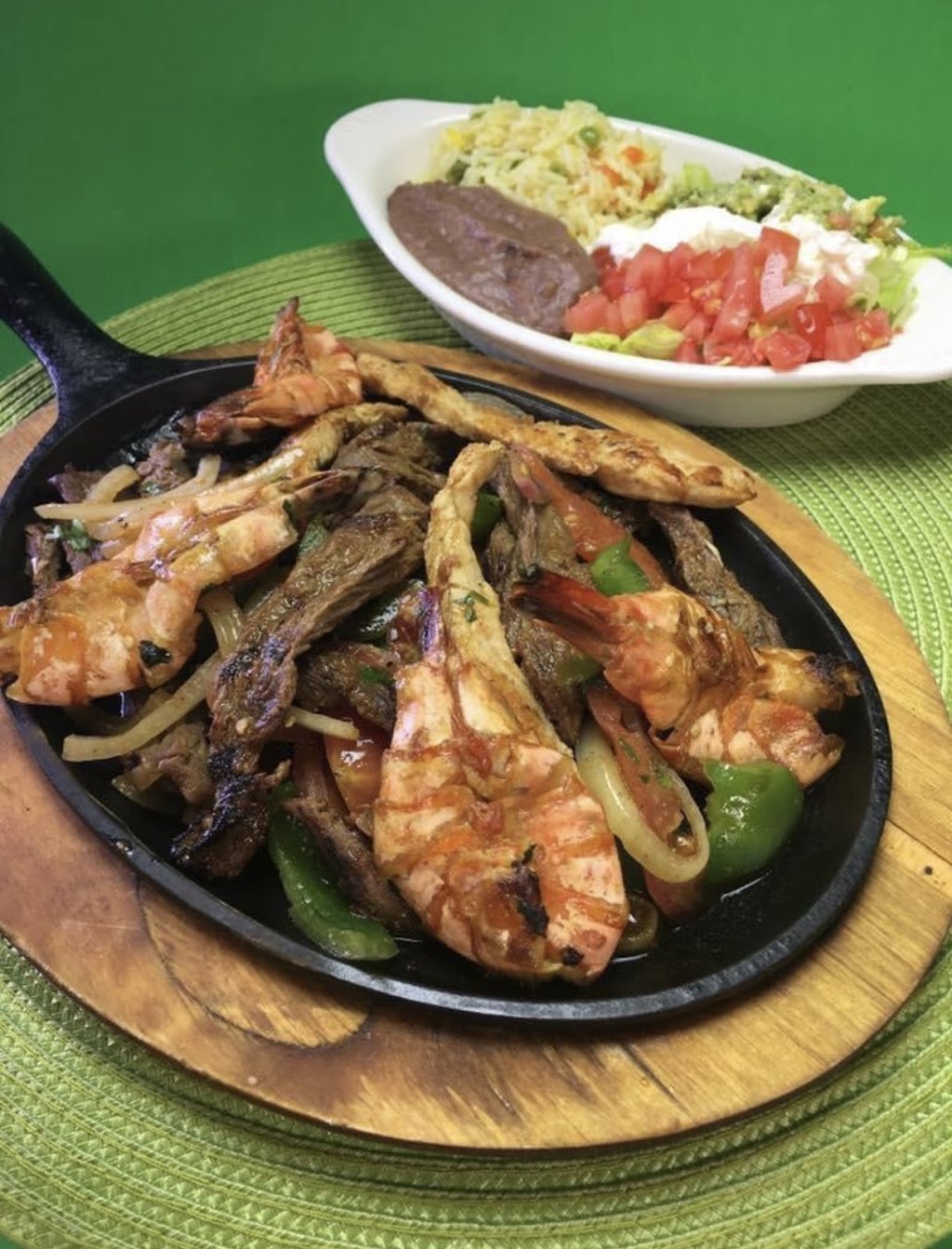 El Rincon Del Sabor Bar & Grill | restaurant | 6322 5 Mile Centre Park suite #307, Fredericksburg, VA 22407, USA | 5407851535 OR +1 540-785-1535
