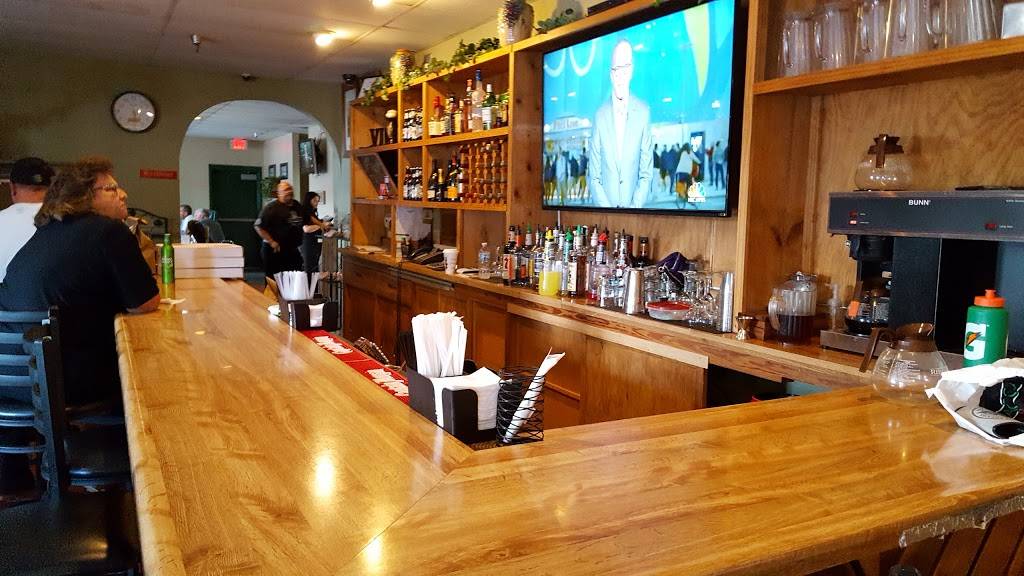 Scornovaccas Ristorante | restaurant | 1930 SE 14th St, Des Moines, IA 50320, USA | 5152445779 OR +1 515-244-5779