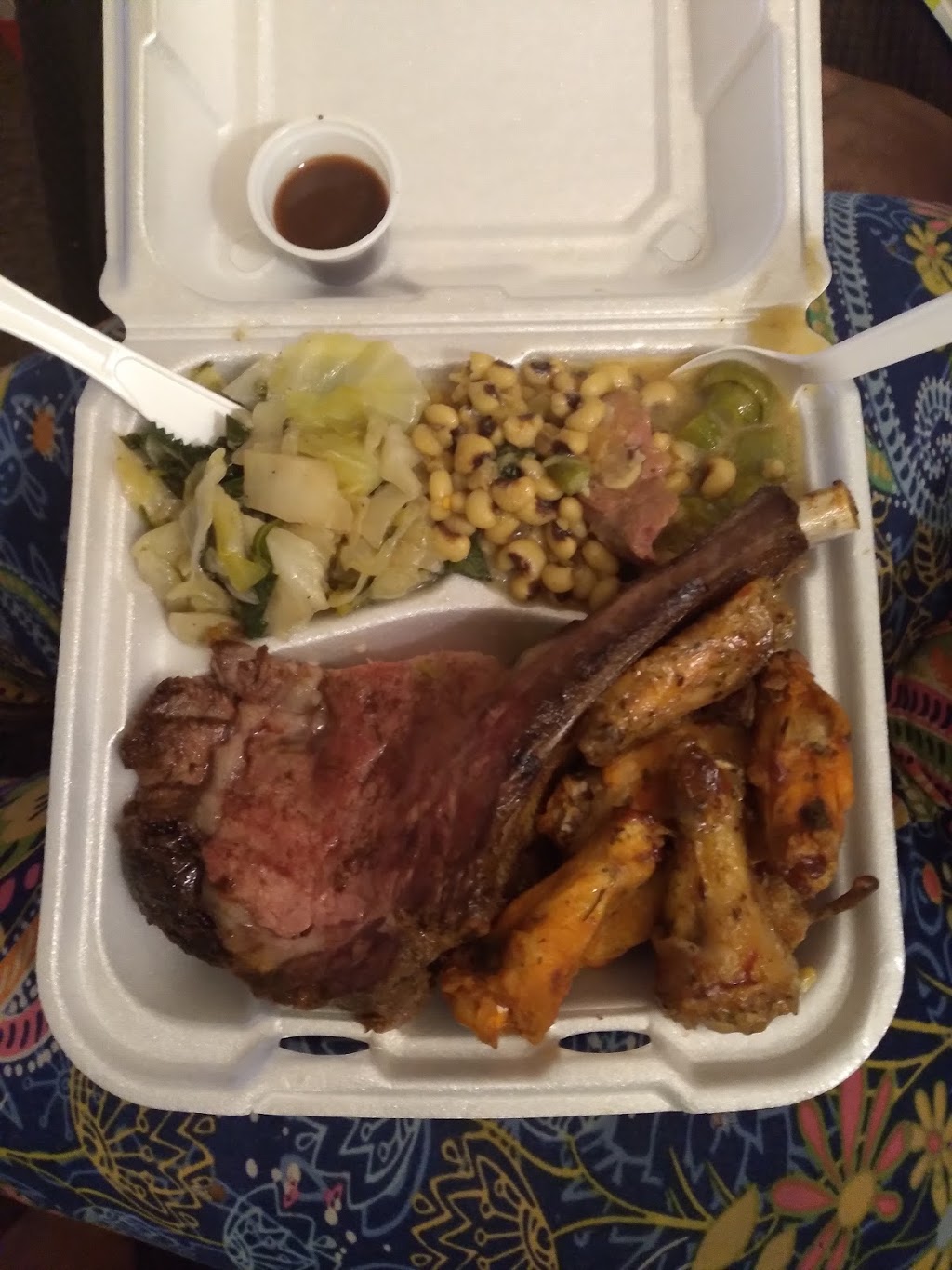 Gram Grams Soulfood | restaurant | 481 E 260th St, Euclid, OH 44132, USA | 2167603195 OR +1 216-760-3195