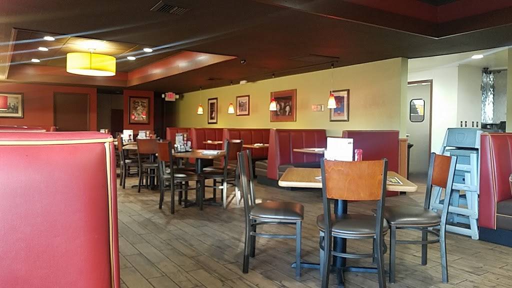 Dennys | restaurant | 1525 McHenry Ave, Modesto, CA 95350, USA | 2095260286 OR +1 209-526-0286