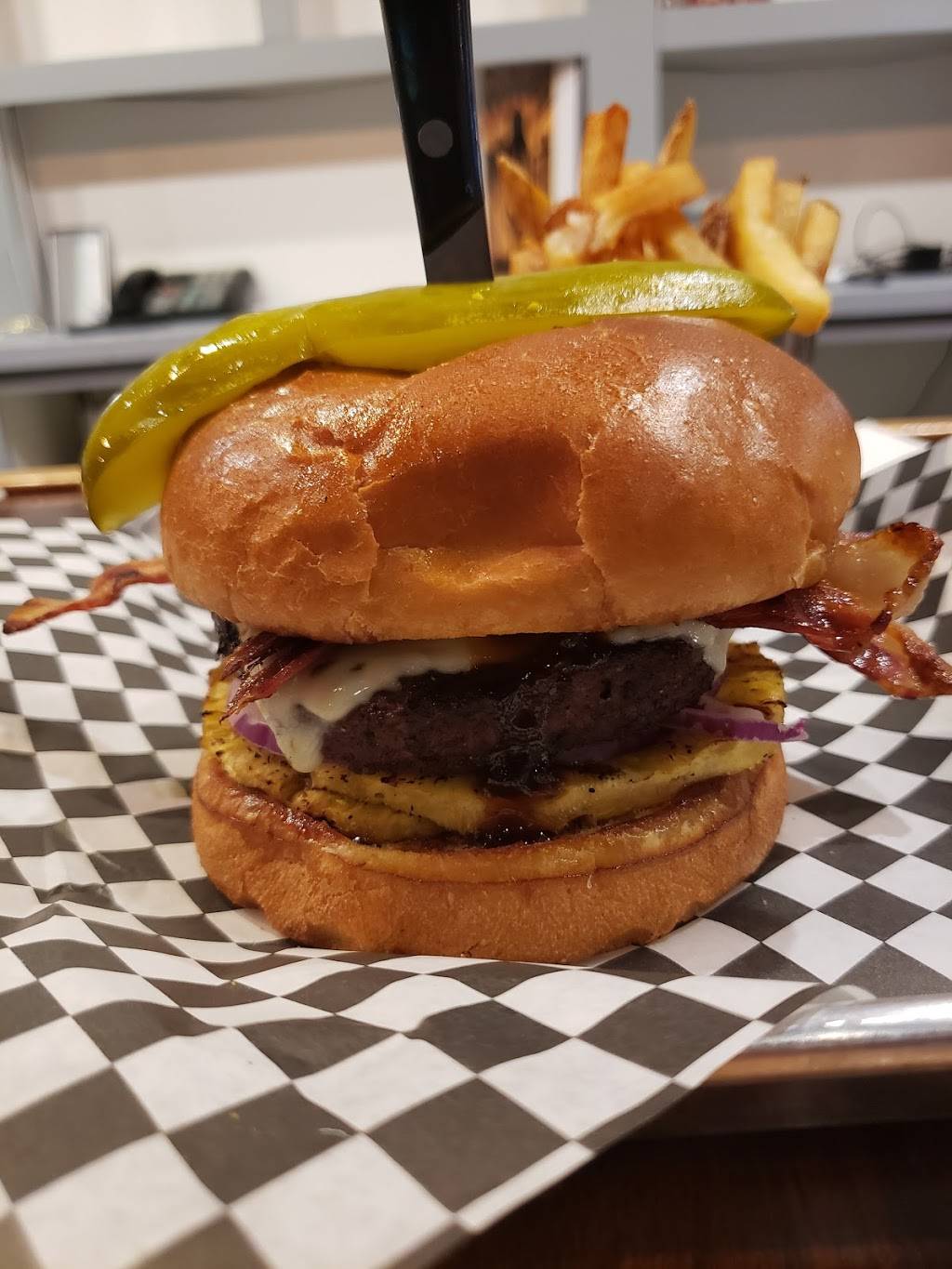 City Limits Kitchen and Bar | restaurant | 13414 Western Ave, Blue Island, IL 60406, USA | 7086313661 OR +1 708-631-3661