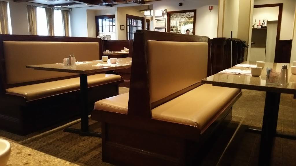 Mandarin Gourmet | restaurant | 1020 W Roxbury Pkwy, Chestnut Hill, MA 02467, USA | 6173256661 OR +1 617-325-6661