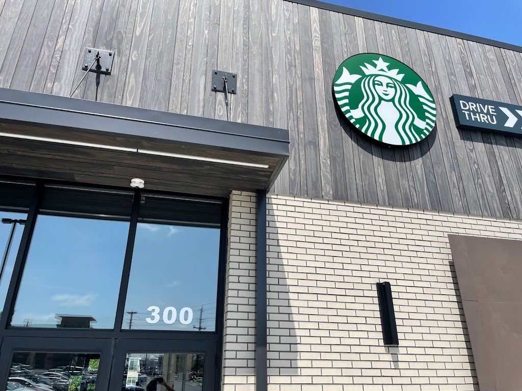Starbucks | cafe | 300 Spectrum Ave, Gaithersburg, MD 20879, USA | 2405712003 OR +1 240-571-2003