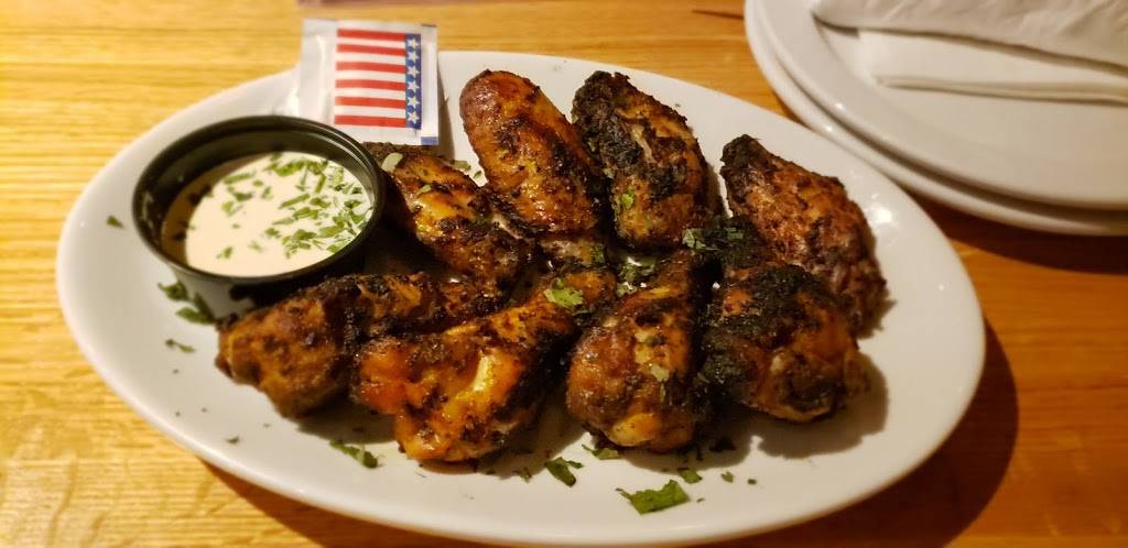 Pies And Pints | restaurant | 2035 W Broad St, Richmond, VA 23220, USA | 8044472705 OR +1 804-447-2705