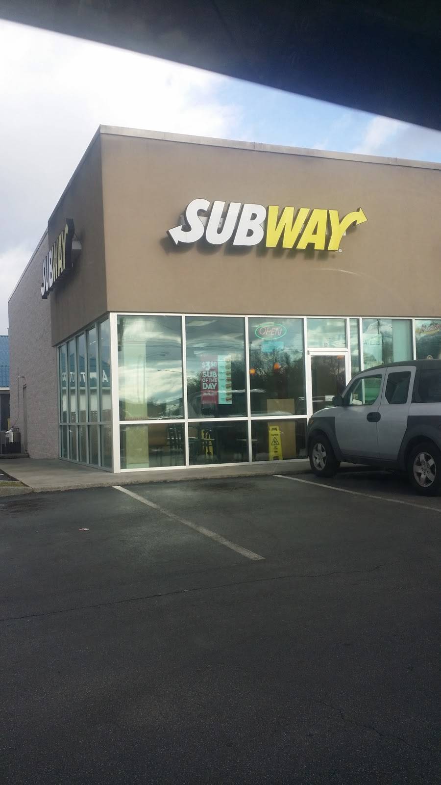 Subway | restaurant | 520 W Oakland Ave, Johnson City, TN 37604, USA | 4236100700 OR +1 423-610-0700