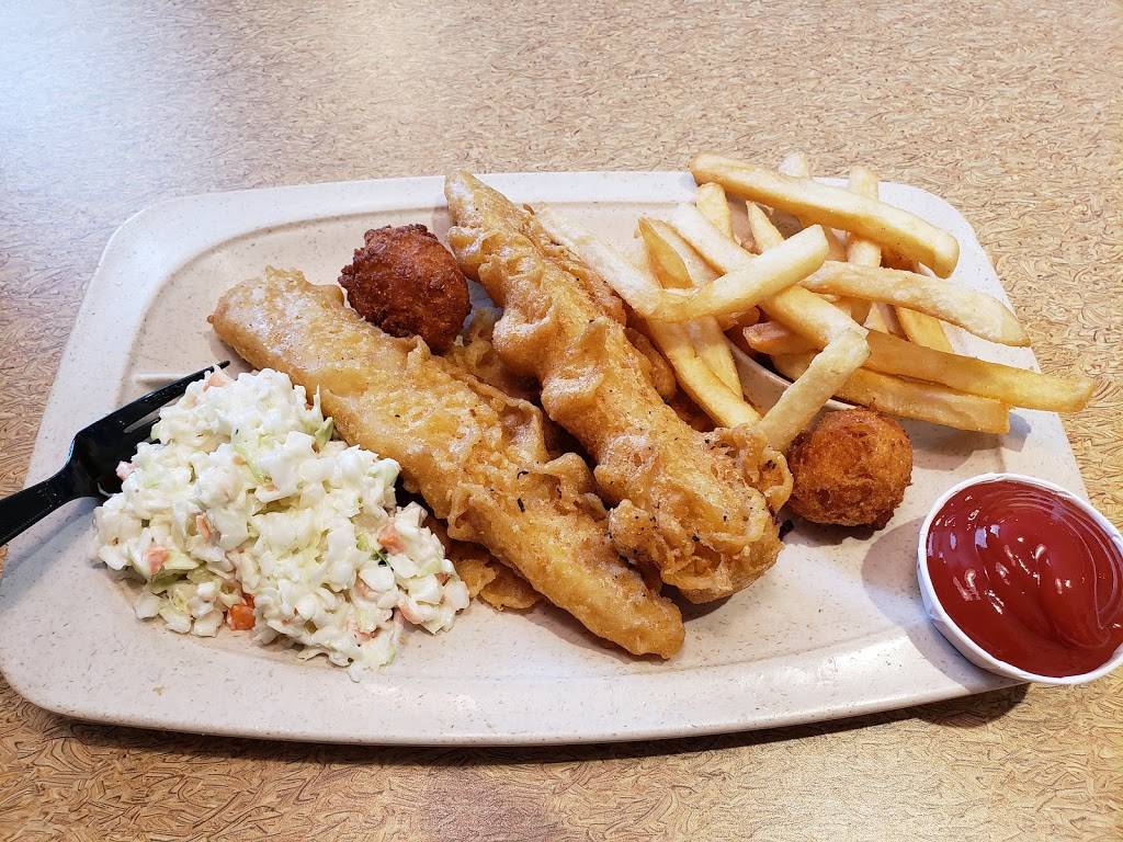 Captain Ds | restaurant | 475 W Pike St, Lawrenceville, GA 30046, USA | 7709628144 OR +1 770-962-8144