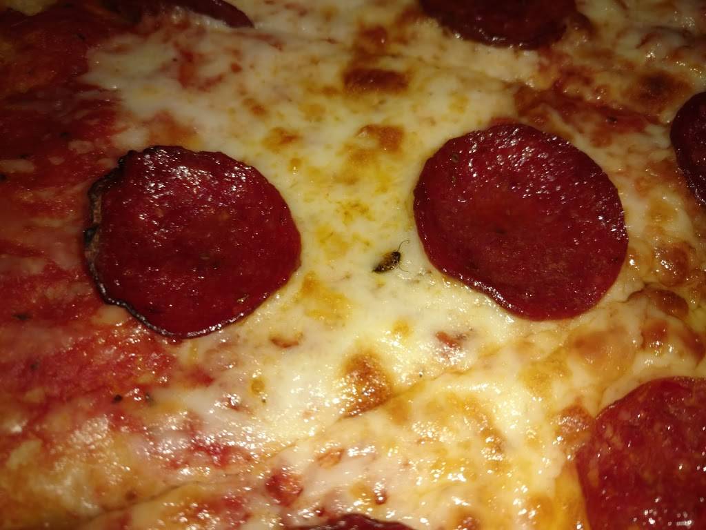 Romeo Pizza | meal delivery | 1600 W Passyunk Ave, Philadelphia, PA 19145, USA | 2153899911 OR +1 215-389-9911