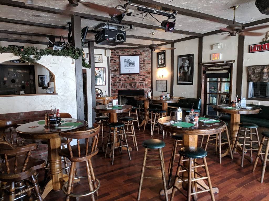 The Fox and Hounds | restaurant | 11100 Ventura Blvd, Studio City, CA 91604, USA | 8187637837 OR +1 818-763-7837