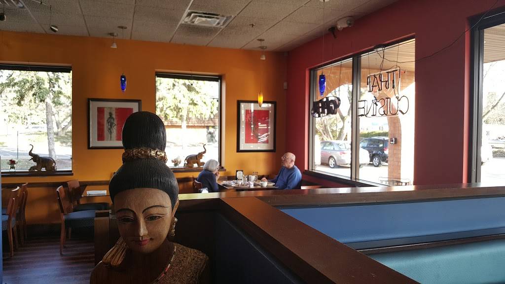 Sa-Bai Thong Thai Cuisine | meal delivery | 2840 University Ave, Madison, WI 53705, USA | 6082383100 OR +1 608-238-3100