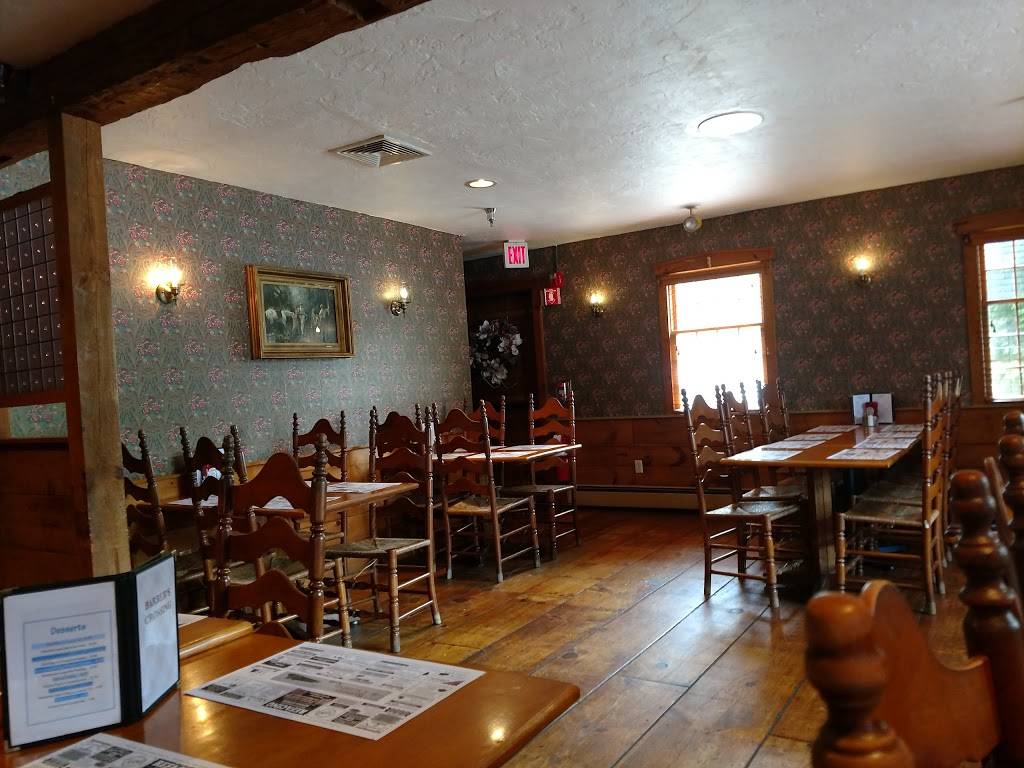 Barbers Crossing North | restaurant | 175 Leominster Rd, Sterling, MA 01564, USA | 9784228438 OR +1 978-422-8438