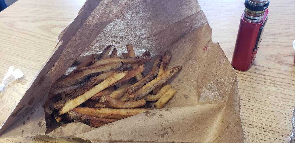 Five Guys | meal takeaway | 223 Old Country Rd, Carle Place, NY 11514, USA | 5164939330 OR +1 516-493-9330