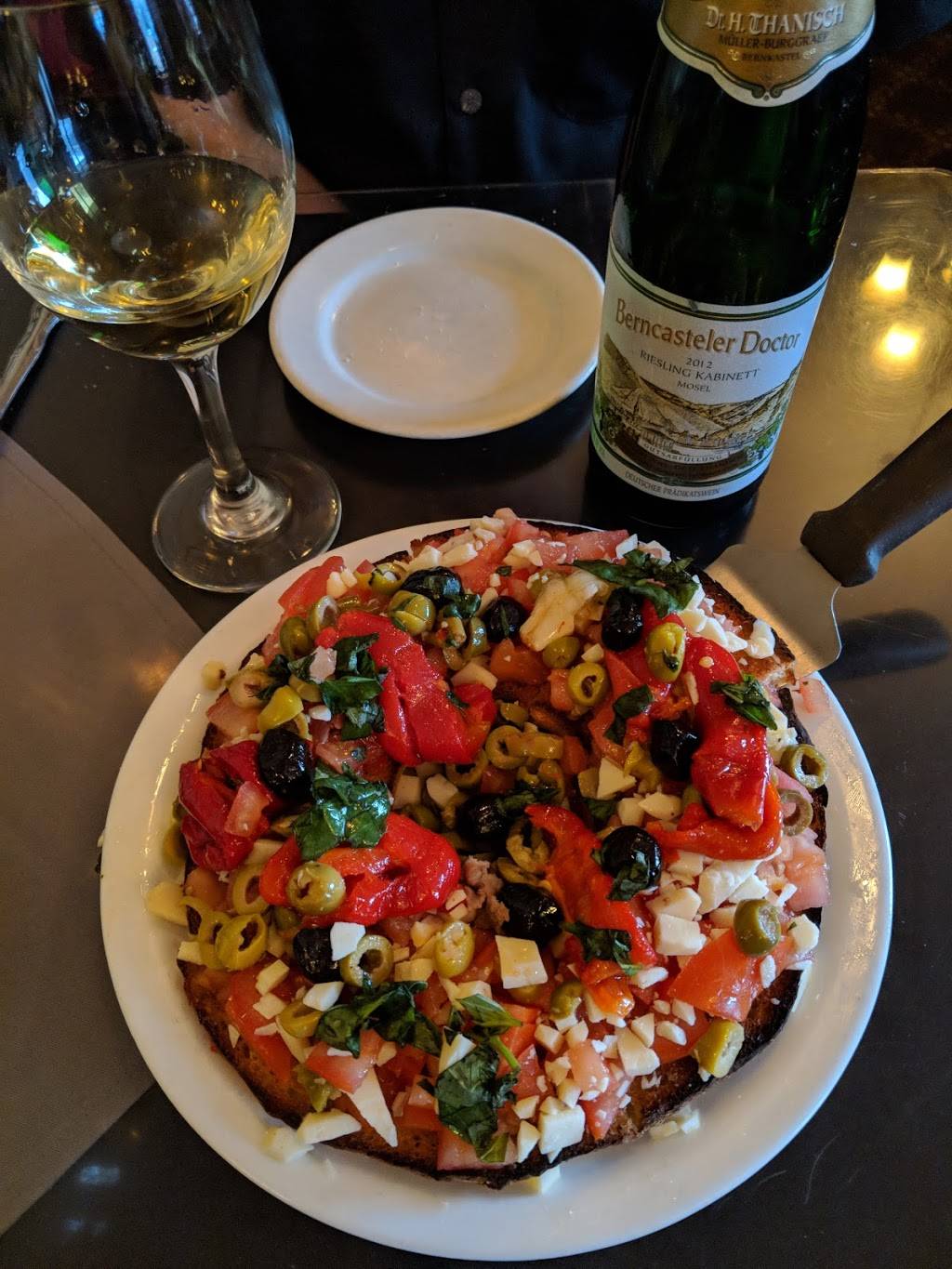 Calabrisella | restaurant | 715 Bristol Pike, Bensalem, PA 19020, USA | 2156393051 OR +1 215-639-3051