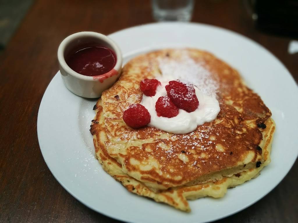 Chow Food Bar | restaurant | 215 Church St, San Francisco, CA 94114, USA | 4155522469 OR +1 415-552-2469