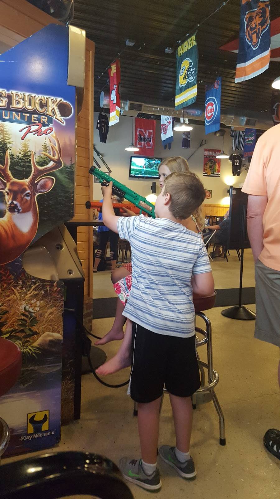 10th Street Pub | restaurant | 202 W 10th St, Alton, IA 51003, USA | 7127564486 OR +1 712-756-4486