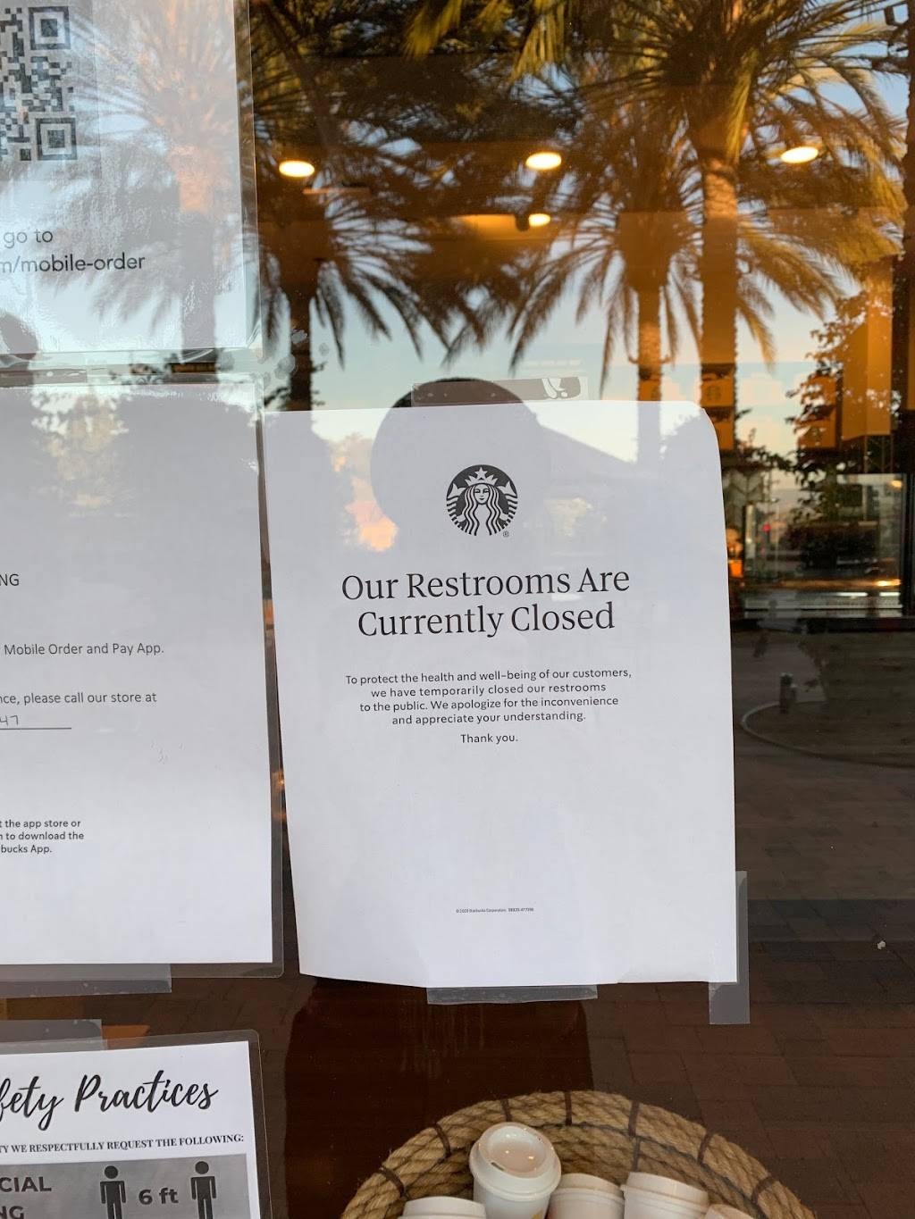 Starbucks | cafe | 30211 Golden Lantern, Laguna Niguel, CA 92677, USA | 9492492147 OR +1 949-249-2147