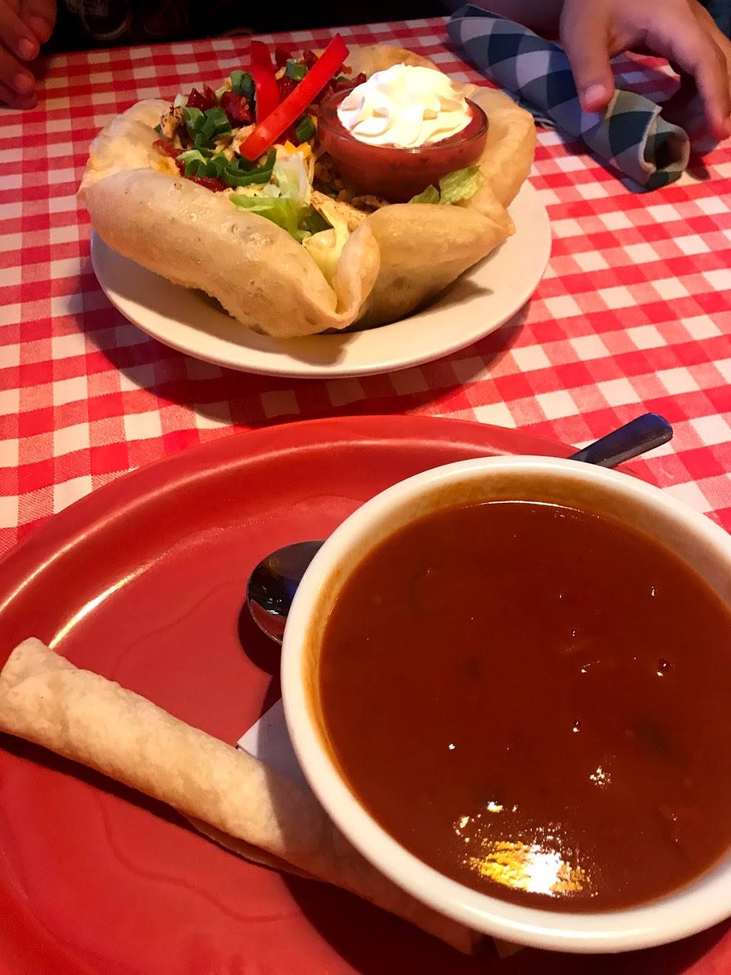 Cajun Pepper | restaurant | 455 Grand Ave E, Chatham, ON N7L 1X4, Canada | 5193521150 OR +1 519-352-1150