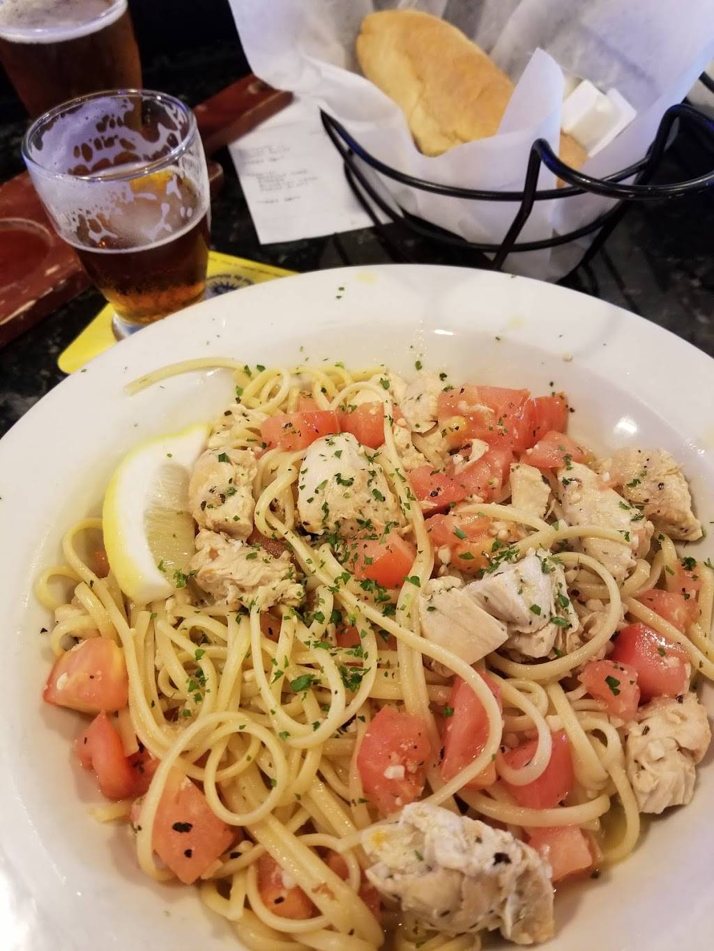 Front Row Pizzeria | restaurant | 137 Epping Rd, Exeter, NH 03833, USA | 6037730047 OR +1 603-773-0047