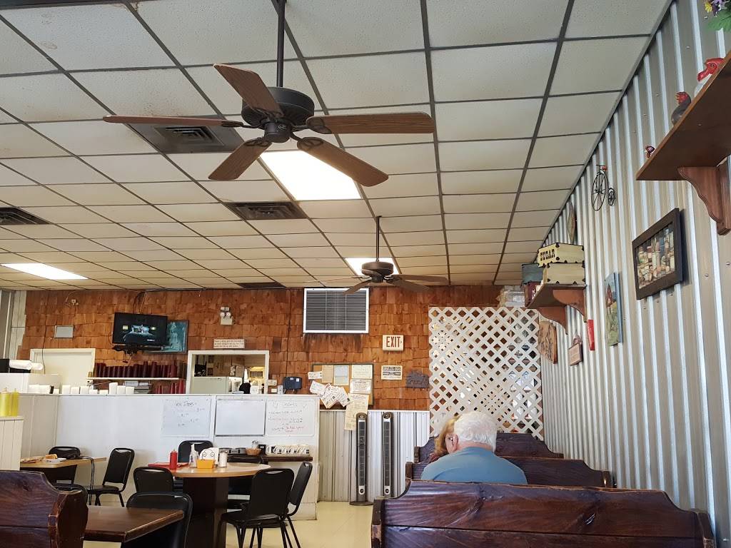 Country Kitchen | restaurant | 25335 W Newberry Rd, Newberry, FL 32669, USA | 3524722221 OR +1 352-472-2221