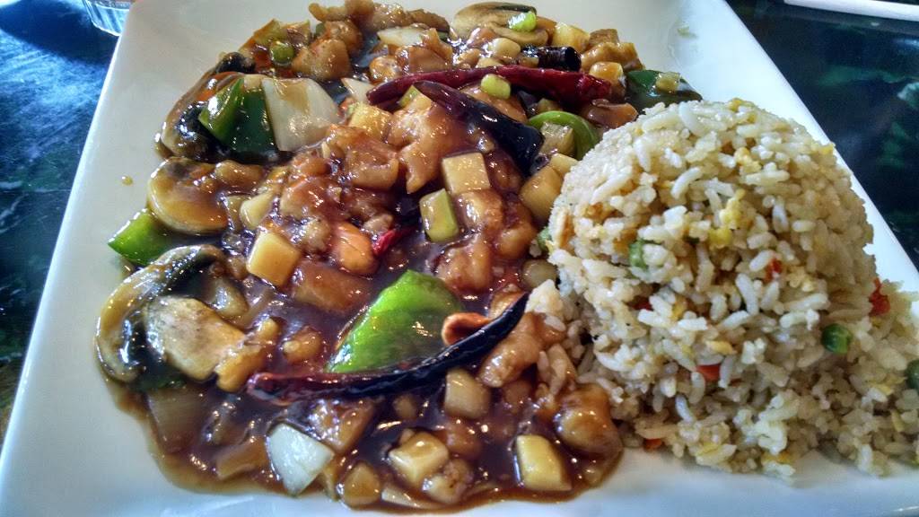 The Palace | restaurant | 5899 Trussville Crossings Pkwy #105, Birmingham, AL 35235, USA | 2056611668 OR +1 205-661-1668