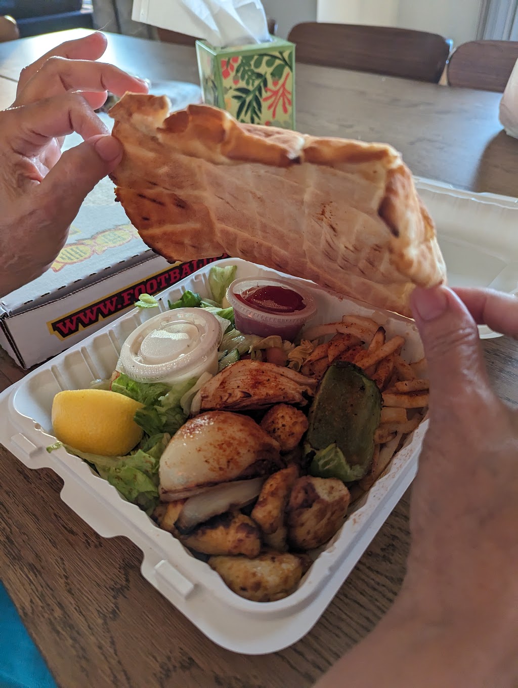 Football Pizza | meal takeaway | 3825 Cedar Grove Pkwy, Eagan, MN 55122, USA | 6514474770 OR +1 651-447-4770