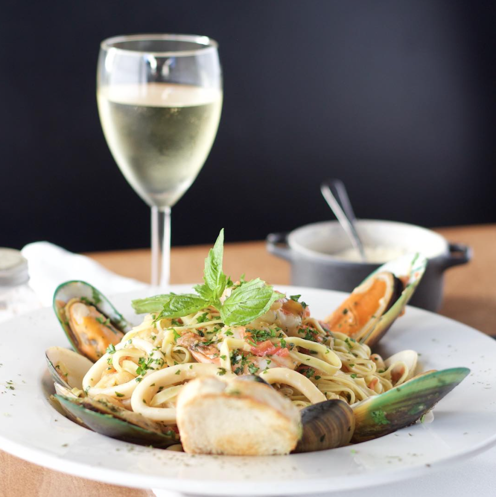 New Campo Argentino Steakhouse | meal delivery | 6954 Collins Ave, Miami Beach, FL 33141, USA | 3058643669 OR +1 305-864-3669