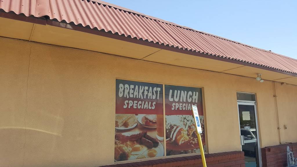 The Burrito House | restaurant | 9844 Dyer St, El Paso, TX 79924, USA | 9157572536 OR +1 915-757-2536