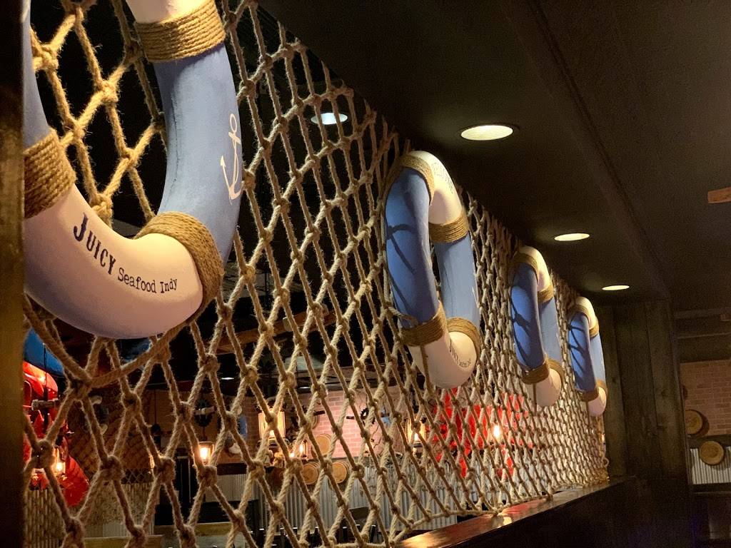 The Juicy Seafood Restaurant & Bar- Castleton | meal takeaway | 5899 E 86th St, Indianapolis, IN 46250, USA | 3172963884 OR +1 317-296-3884