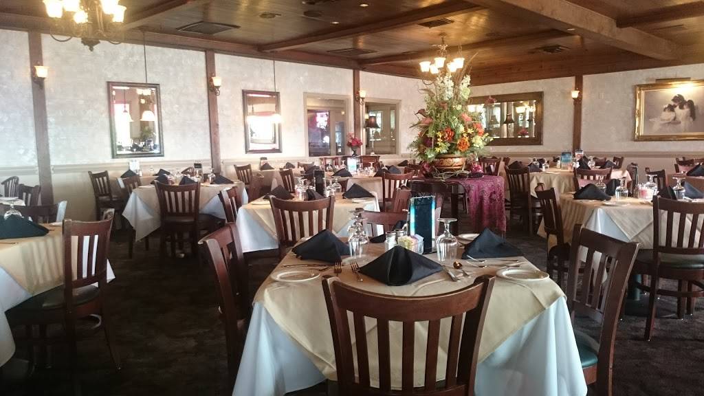 Annies Paramount Steak & Seafood House | restaurant | 500 Kent Narrow Way N, Grasonville, MD 21638, USA | 4108277103 OR +1 410-827-7103