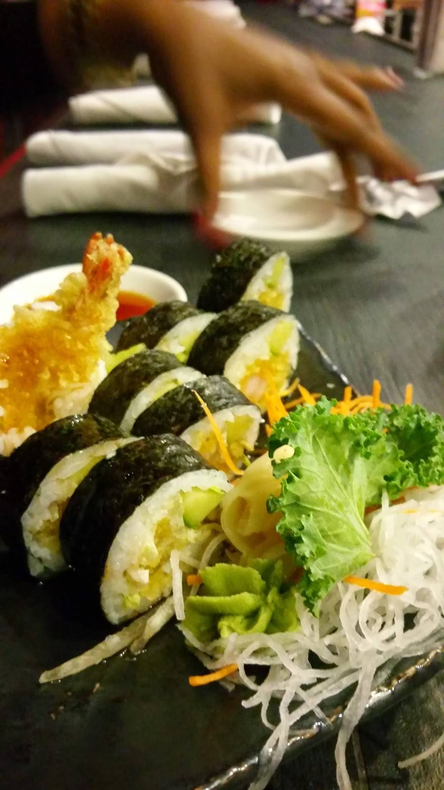 Moon Thai & Japanese | restaurant | 9637 Westview Dr, Coral Springs, FL 33076, USA | 9547524899 OR +1 954-752-4899