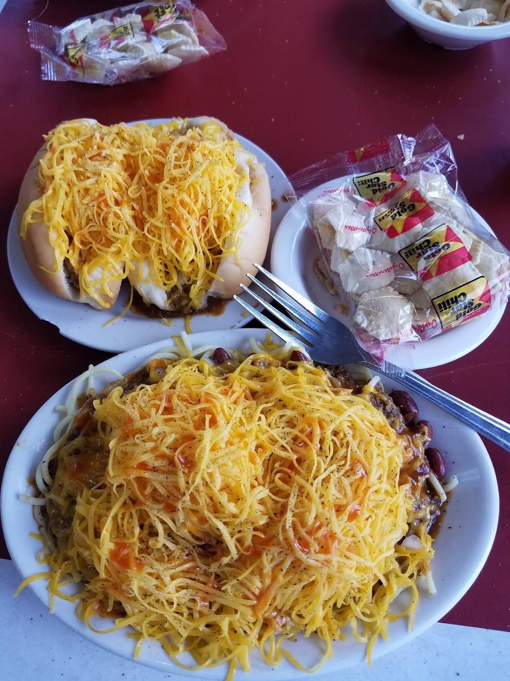 Gold Star Chili | restaurant | 1700 S Erie Blvd, Hamilton, OH 45011, USA | 5138969715 OR +1 513-896-9715