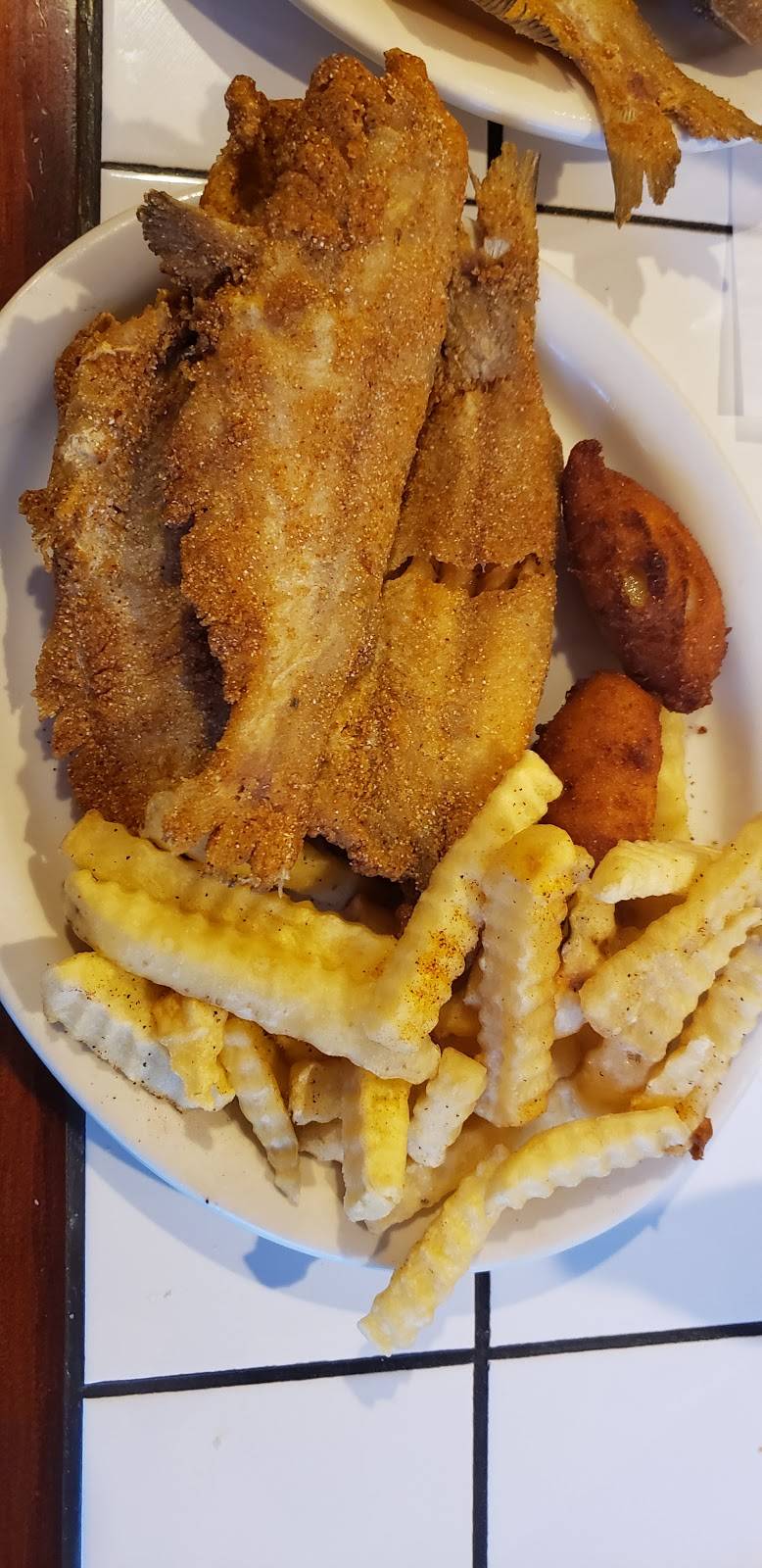 The White House Restaurant | restaurant | 2487 Lee Road 266, Cusseta, AL 36852, USA | 3347102877 OR +1 334-710-2877