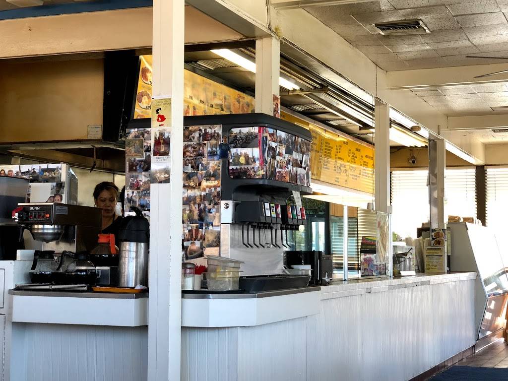 Golden Ox | restaurant | 6490 Magnolia Ave, Riverside, CA 92506, USA | 9517828922 OR +1 951-782-8922