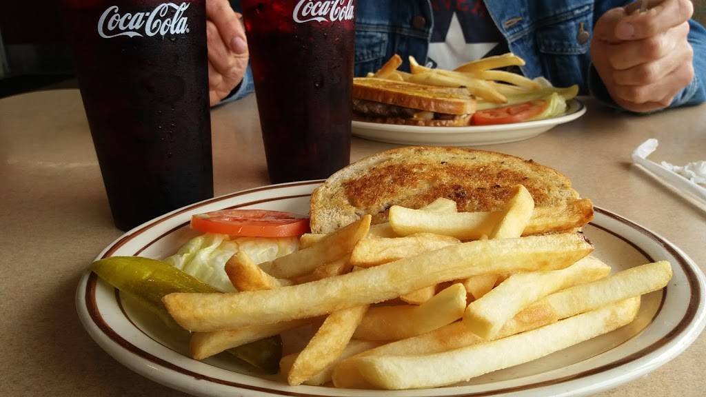 Lulus Diner | restaurant | 608 S 9th St, Springfield, IL 62703, USA | 2172102277 OR +1 217-210-2277