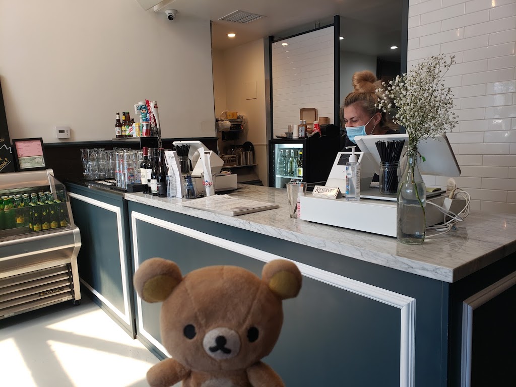 The Auld Chip Shop | restaurant | 4007 W Riverside Dr, Burbank, CA 91505, USA | 8188617777 OR +1 818-861-7777