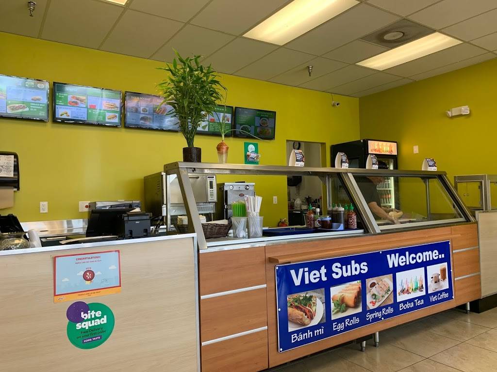 Viet Subs | restaurant | 2447 N Wickham Rd Ste 106, Melbourne, FL 32935, USA | 3216101477 OR +1 321-610-1477