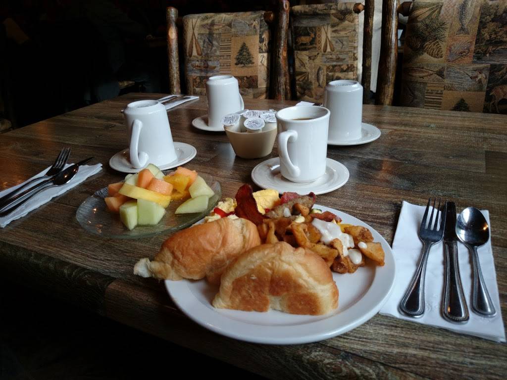 The River Restaurant & Lounge | night club | 11134 CA-140, El Portal, CA 95318, USA | 2093792183 OR +1 209-379-2183