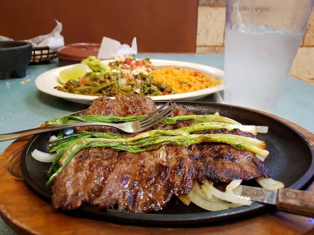 Jalisco Mexican Restaurant | restaurant | 244 US-290, Elgin, TX 78621, USA | 5122853940 OR +1 512-285-3940