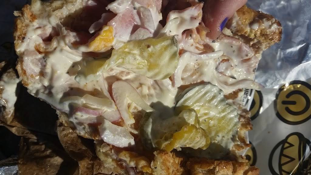 Which Wich Superior Sandwiches | restaurant | 15033 N Thompson Peak Pkwy D105, Scottsdale, AZ 85260, USA | 4804519424 OR +1 480-451-9424