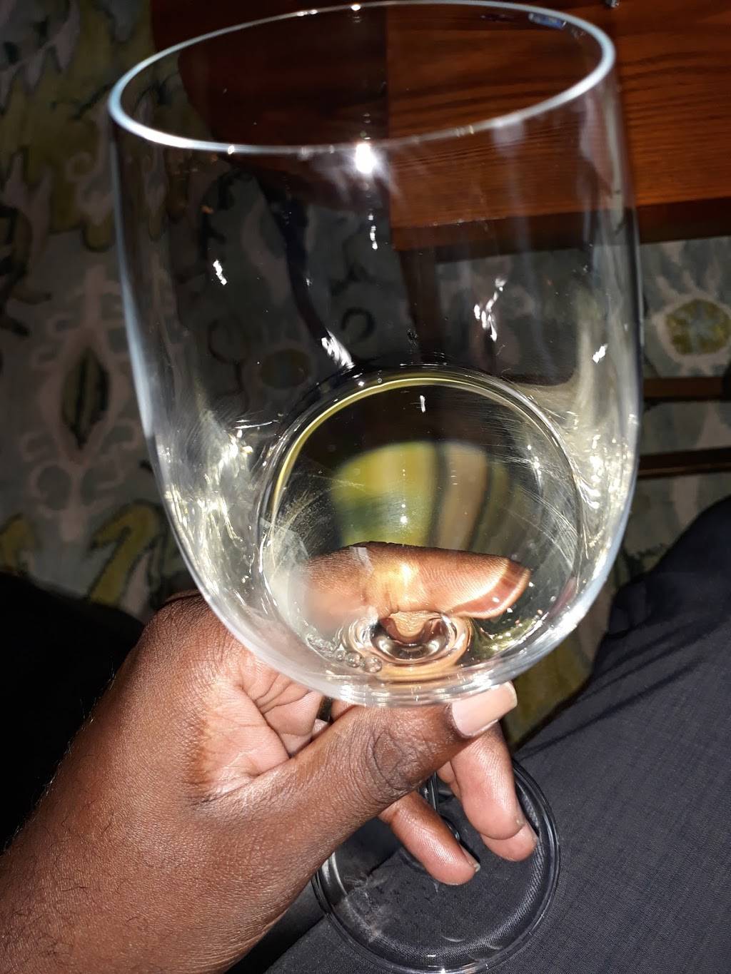 Flight Wine Lounge & Shop | night club | 9711 NE 2nd Ave, Miami Shores, FL 33138, USA | 3053921277 OR +1 305-392-1277