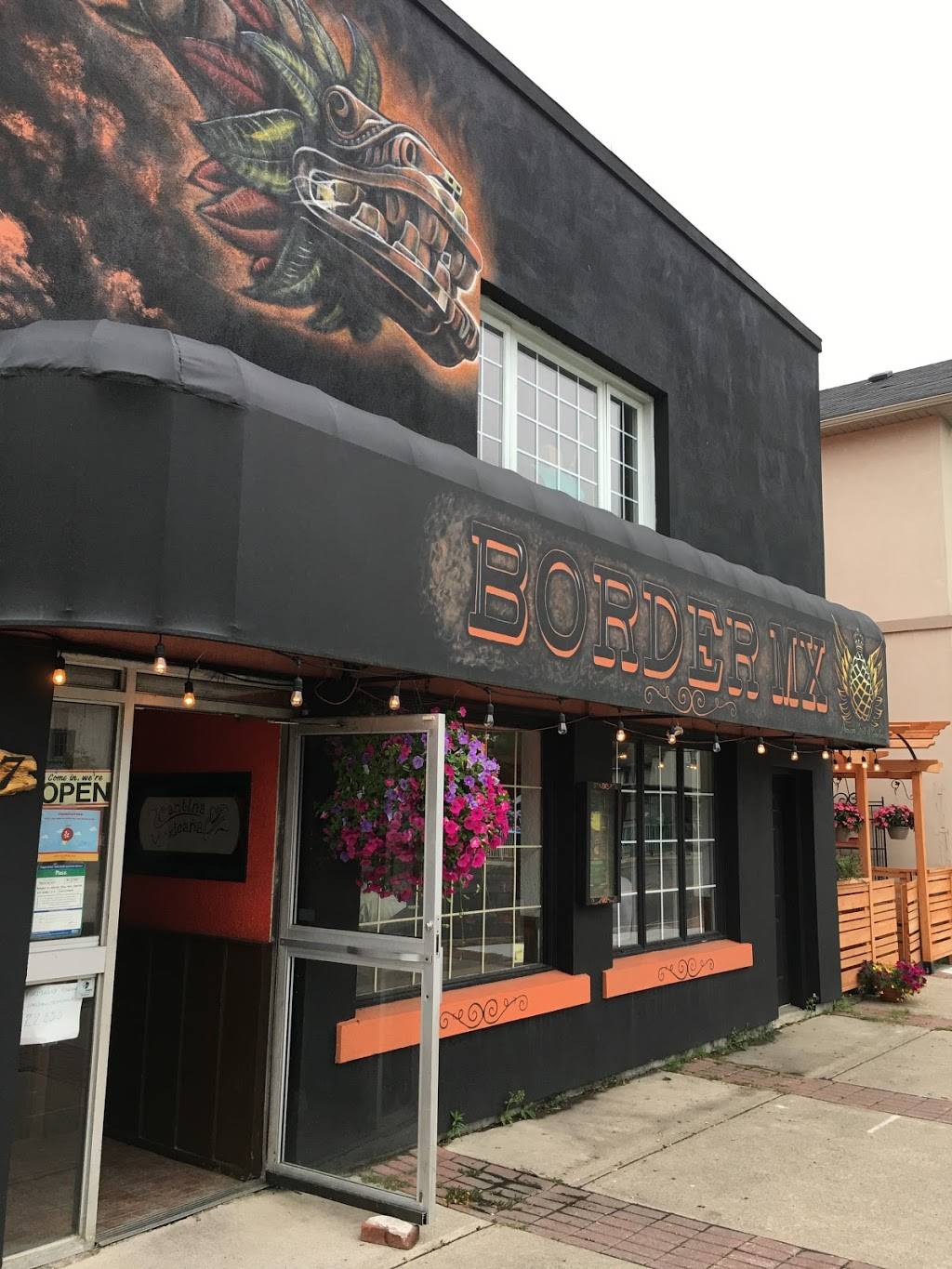 Border MX Mexican Grill - Tacos -Bar -Tequila | restaurant | 277 Queen St S, Mississauga, ON L5M 1L9, Canada | 9058131992 OR +1 905-813-1992