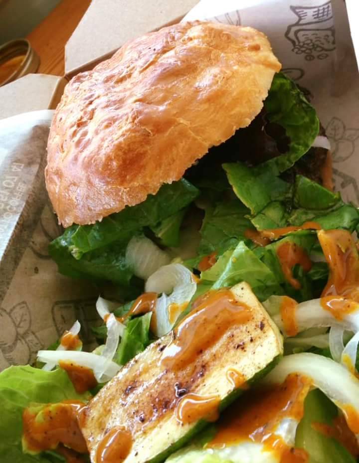 Astratto café Bistro | restaurant | Cerro San Javier 77, El Refugio, 21440 Tecate, B.C., Mexico | 016653928847 OR +52 665 392 8847