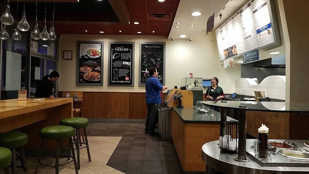 Rubios Coastal Grill | restaurant | 110 Hidden Valley Pkwy Suite G, Norco, CA 92860, USA | 9518983591 OR +1 951-898-3591