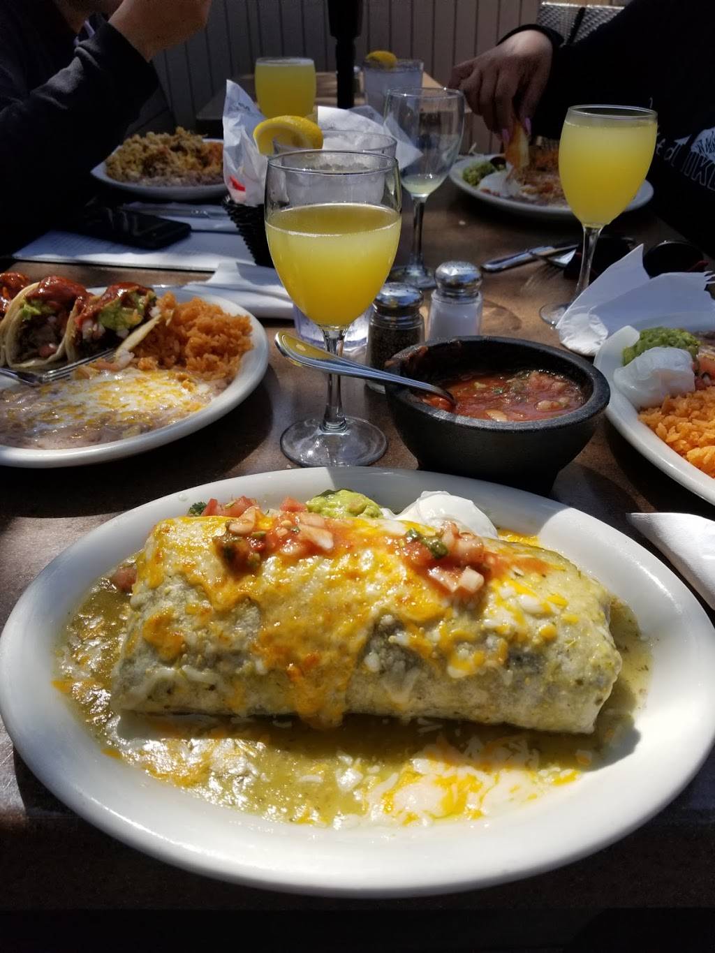 Avilas El Ranchito | restaurant | 1305 S Coast Hwy, Laguna Beach, CA 92651, USA | 9493767040 OR +1 949-376-7040