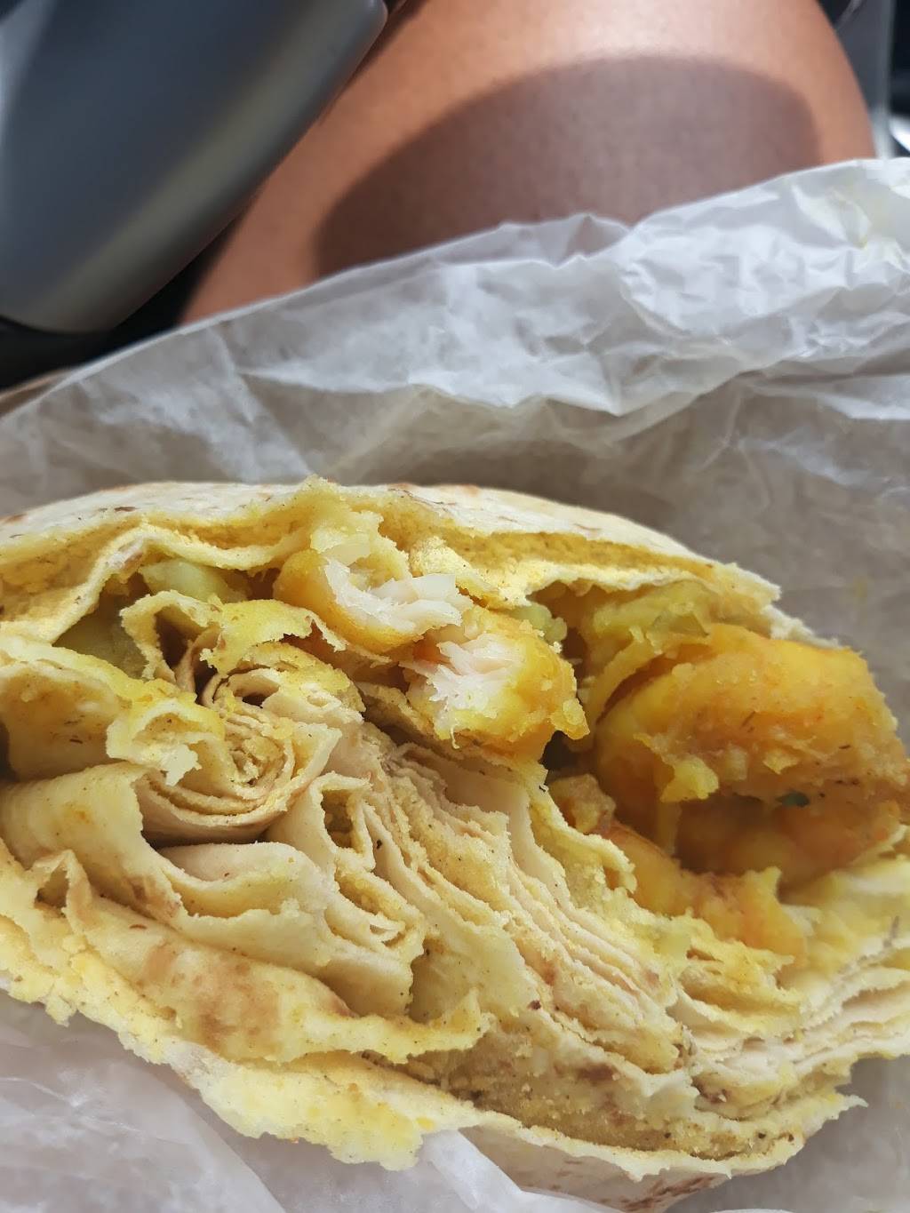 Joys Roti Delight-Fl | restaurant | 1205 NW 40th Ave, Lauderhill, FL 33313, USA | 9545877684 OR +1 954-587-7684