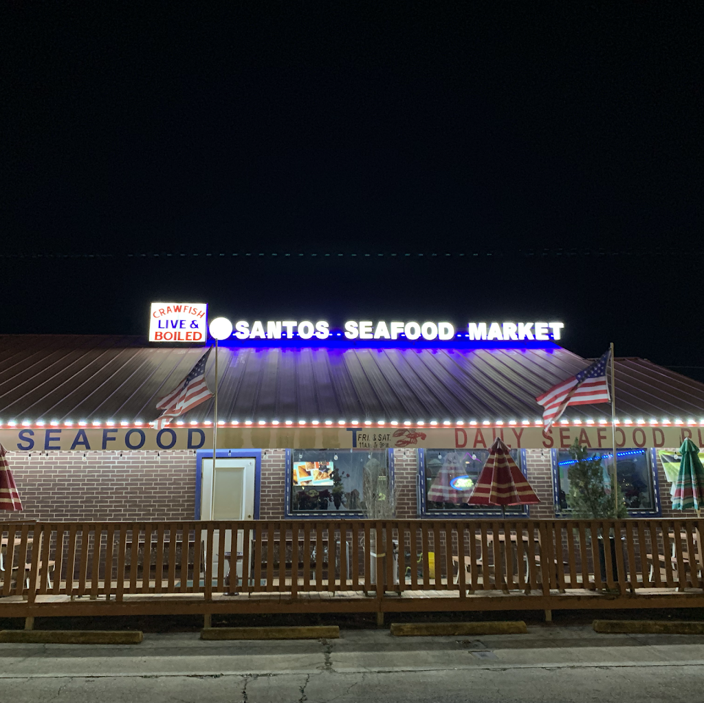 Santos Seafood | restaurant | 610 Love Ave, Cleveland, TX 77327, USA | 2815925395 OR +1 281-592-5395