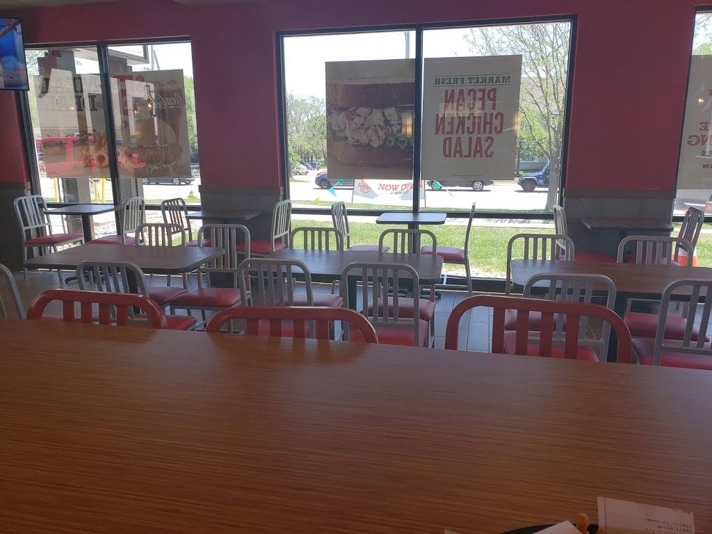 Arbys | meal takeaway | 2910 S 120th St, Omaha, NE 68144, USA | 4023342922 OR +1 402-334-2922