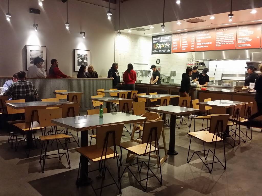 Chipotle Mexican Grill | restaurant | 1623 E 15th St, Tulsa, OK 74120, USA | 9185829005 OR +1 918-582-9005