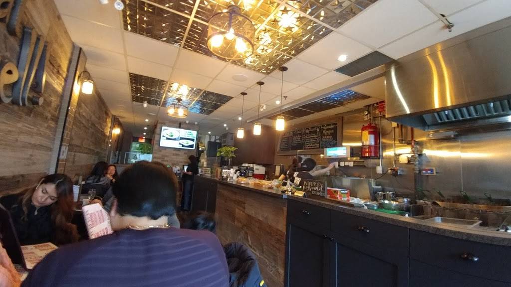 Ramonas Kitchen | restaurant | 7355 Bayview Ave, Thornhill, ON L3T 5Z2, Canada | 9055979220 OR +1 905-597-9220