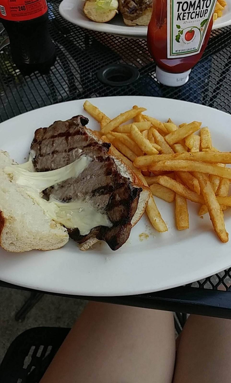 Westside Steak & BBQ | restaurant | 2 Richmond Ave, Worcester, MA 01602, USA | 5087566328 OR +1 508-756-6328